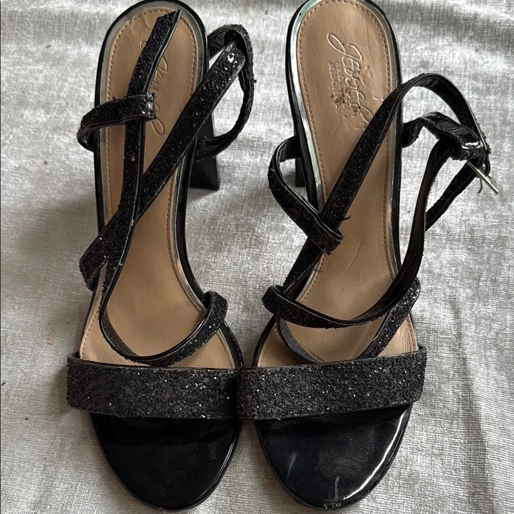 Jewel Badgley Mischka Black Patent Leather Heels